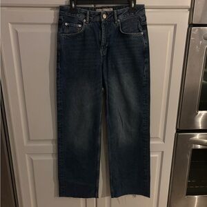 Asos Denim distressed straight leg jeans. Raw hem.‎ 26/32